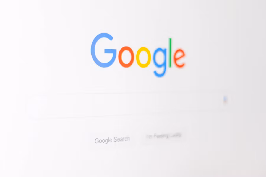 Sticky note list of hostel SEO quick wins